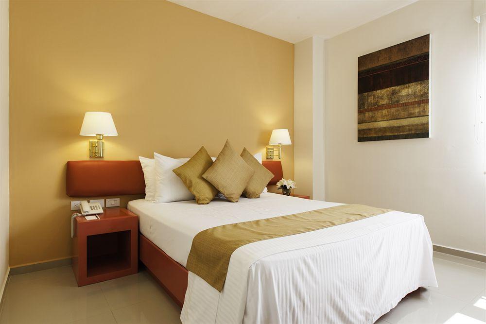 Mision Express Monterrey Aeropuerto La Fe Hotel Apodaca Kültér fotó